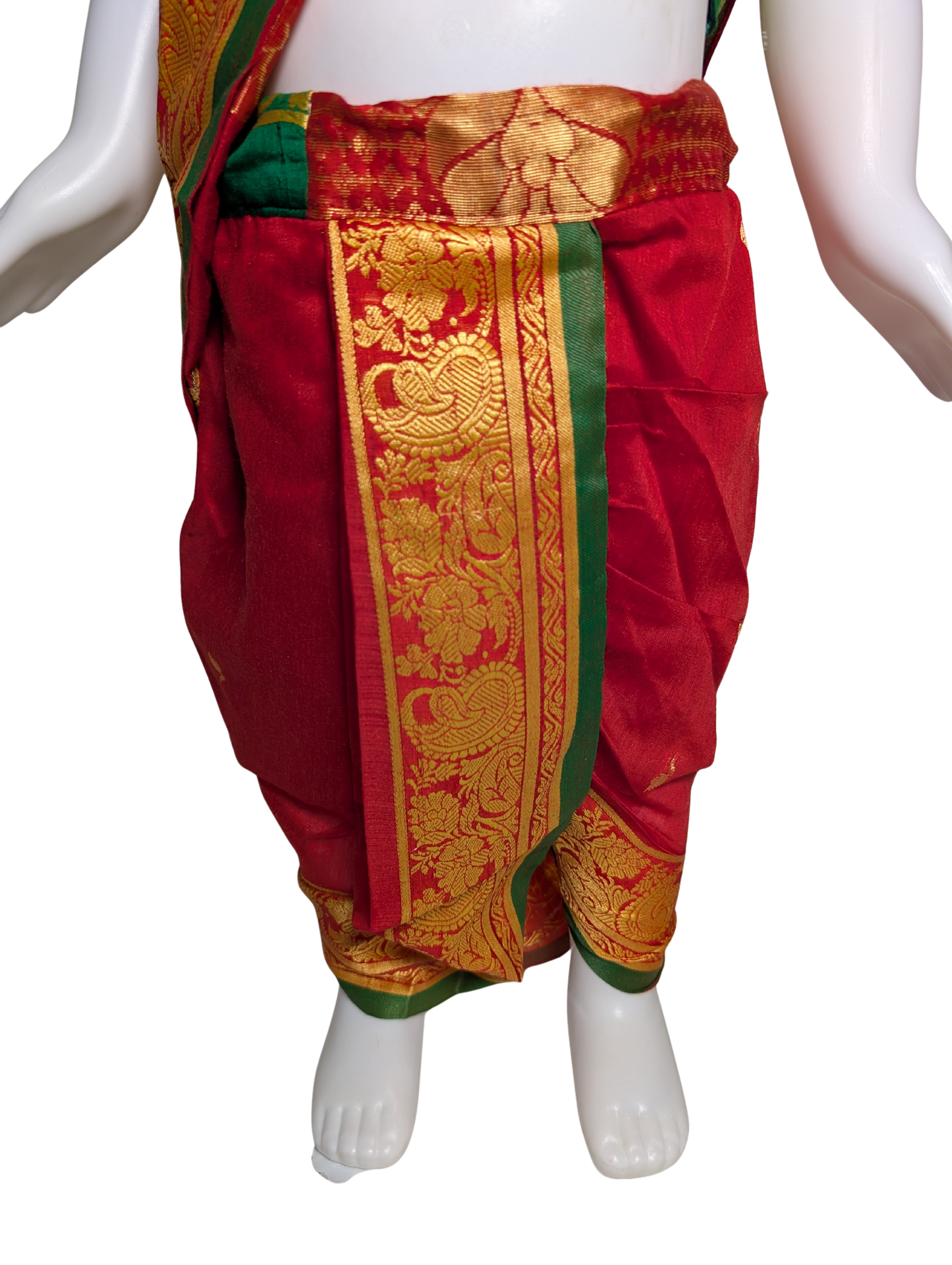 Red & Green Pre-Stitched Nauvari Saree