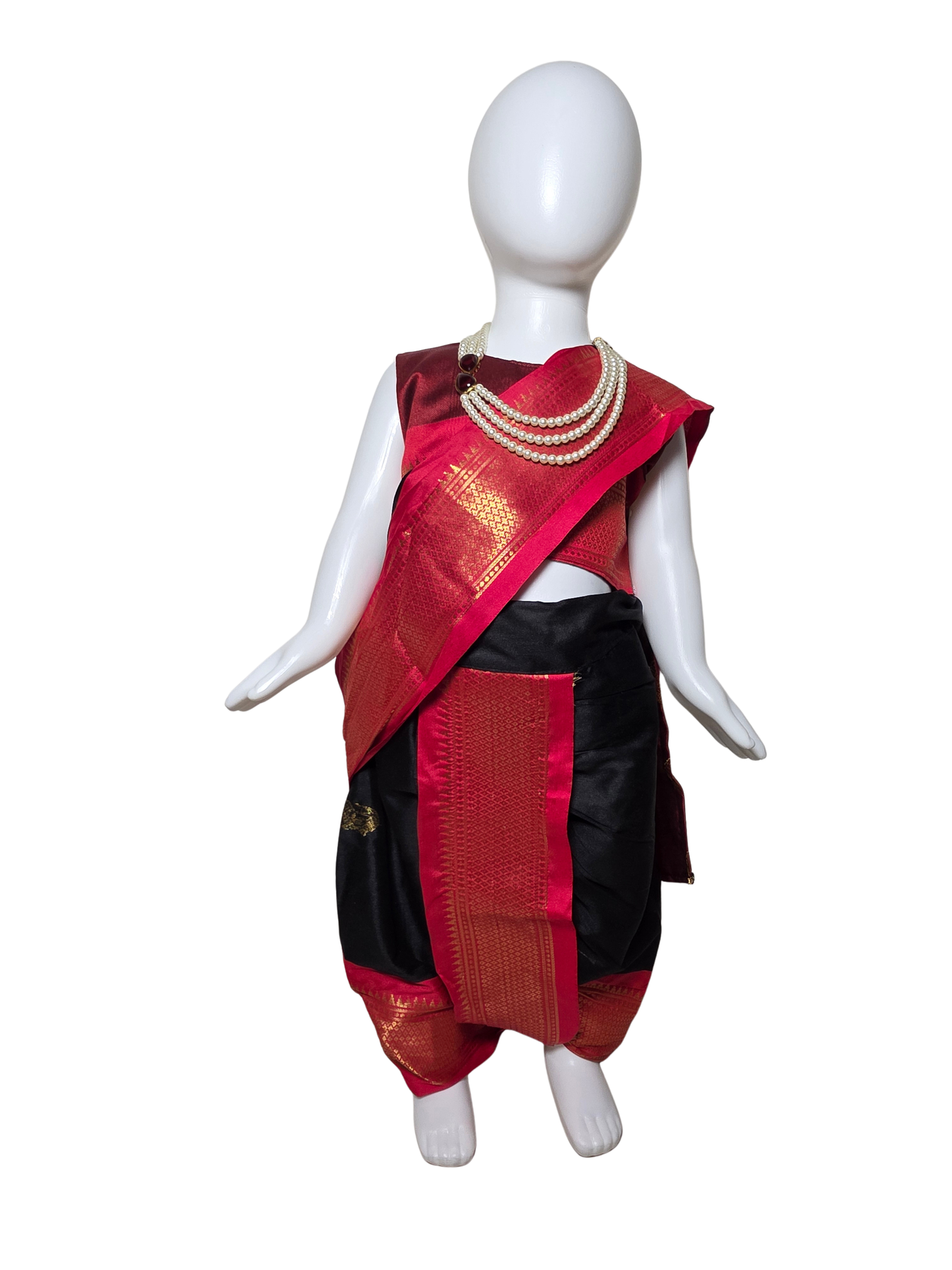 Red & Black Zari Border Nauvari Saree