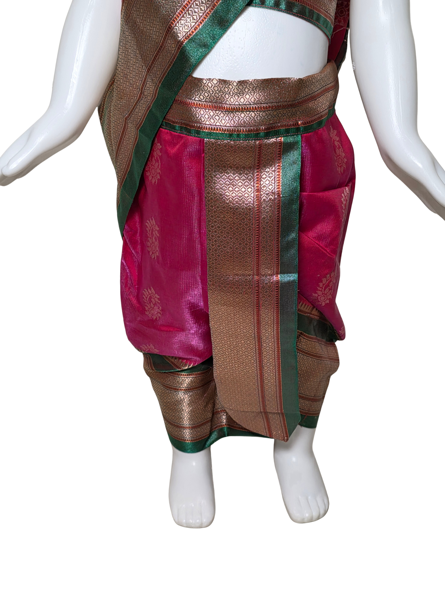Rani Pink & Green Copper-Zari Pre-Stitched Nauvari Saree