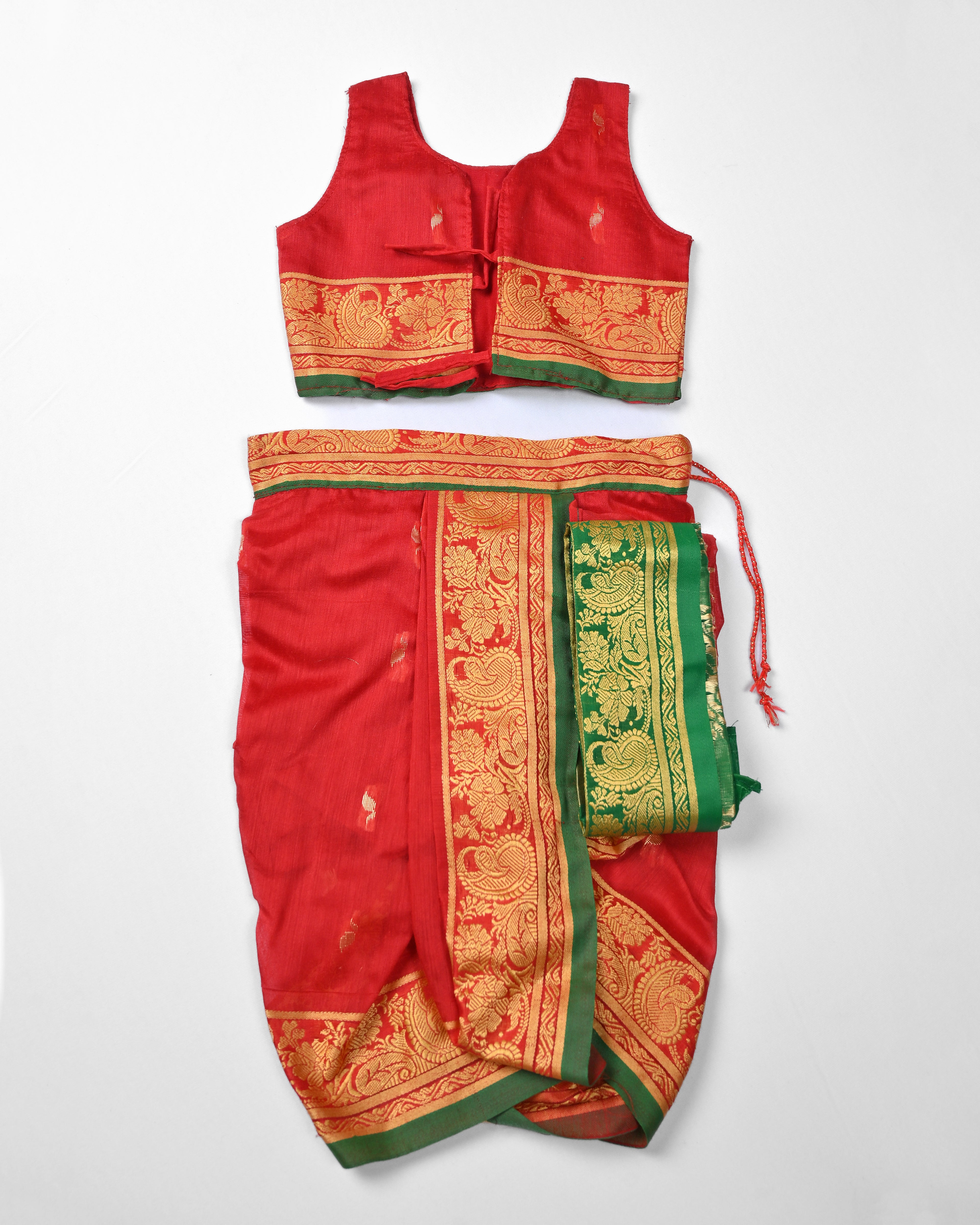 The Padmavati | Maharashtrian Red Navvari with Green Zari Border